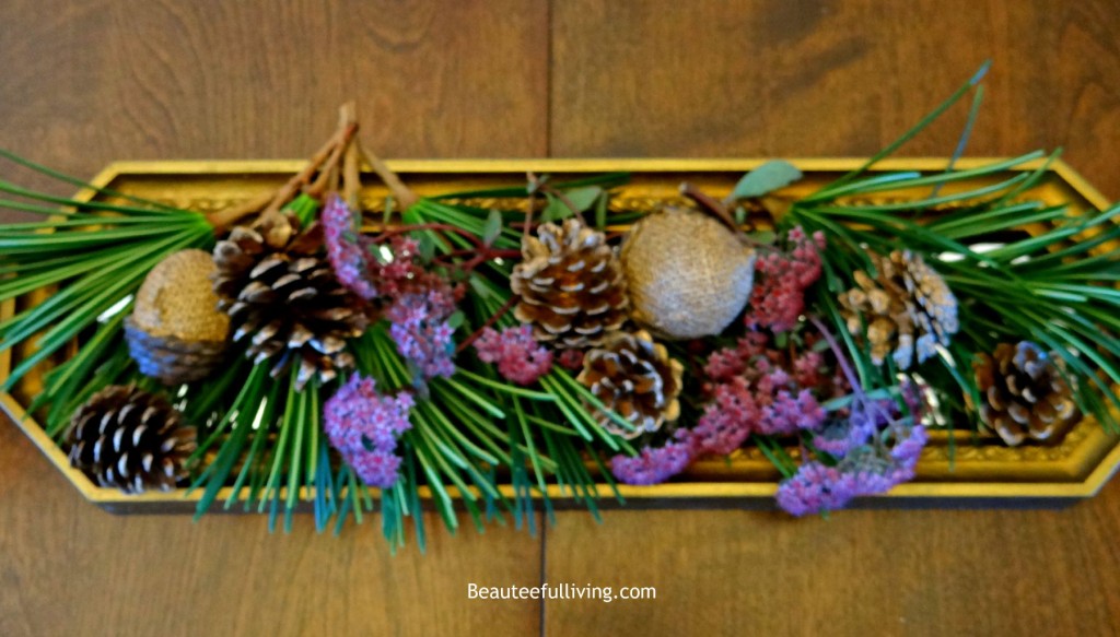 Pinecone centerpiece - Beauteeful Living