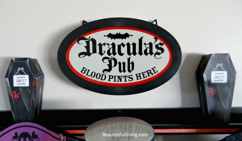 Dracular Bar Light