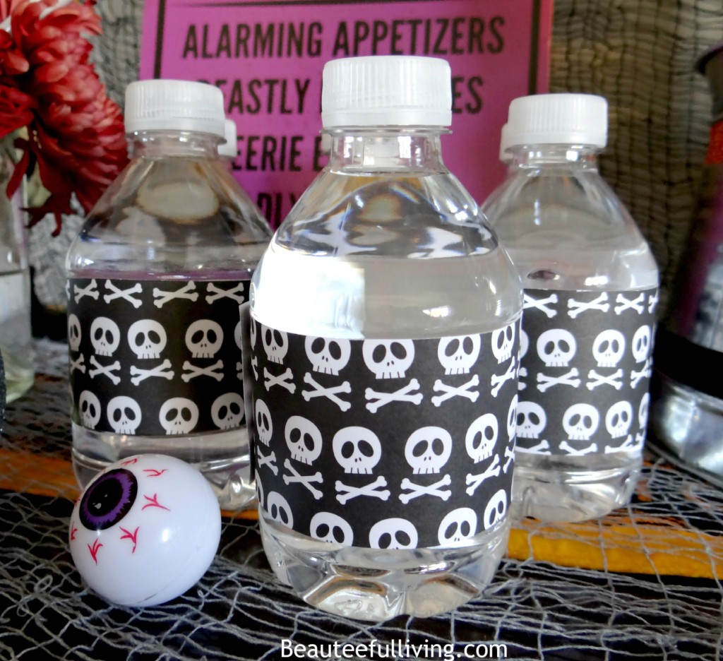 Skull water bottles