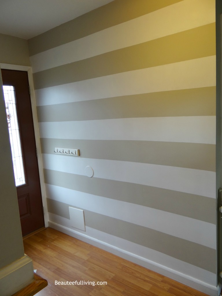 Foyer wall horizontal stripes completed