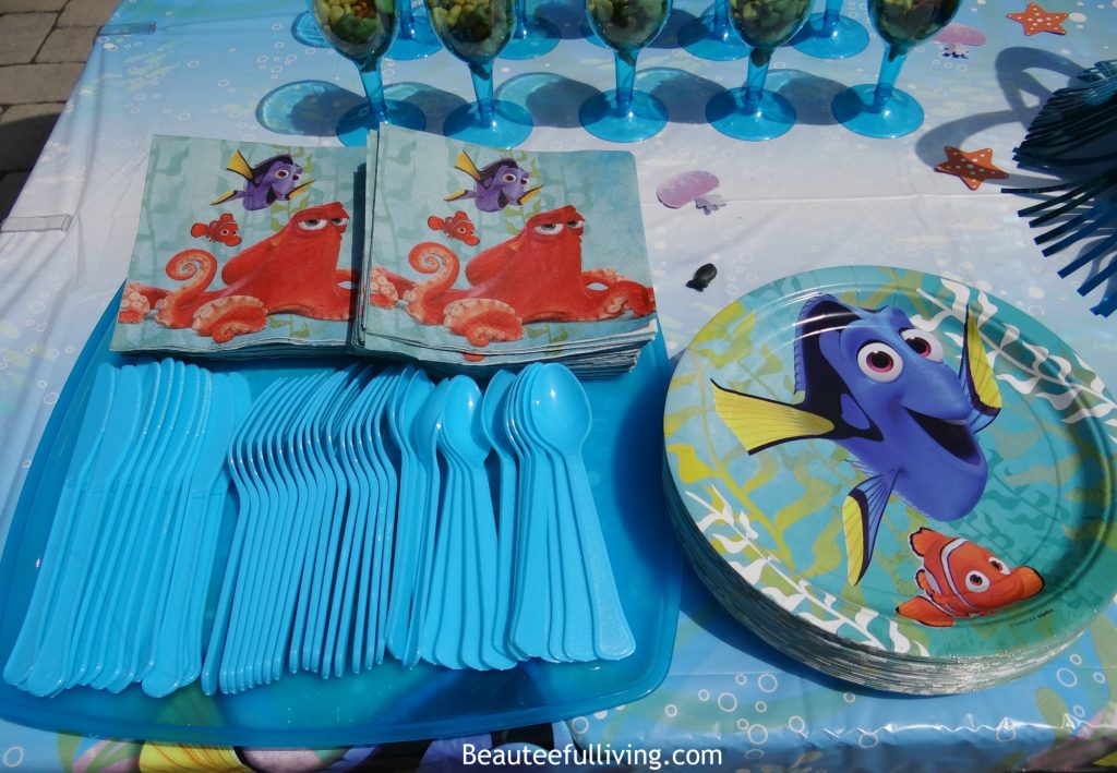 Finding Dory party supplies