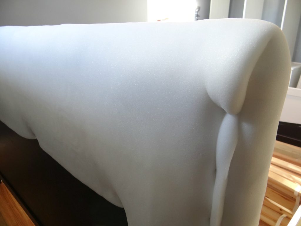 upholstering-headboard-with-foam