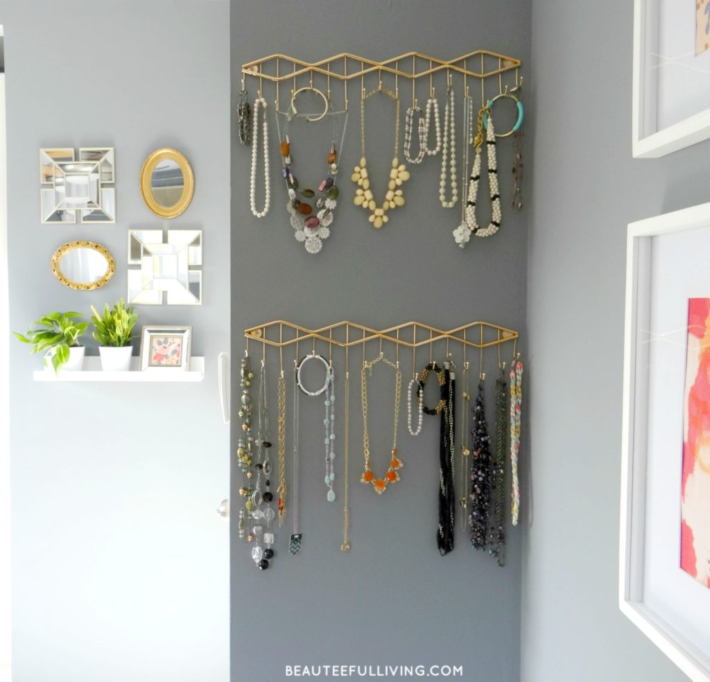 modern-glammirror-and-jewelry-wall-beauteeful-living