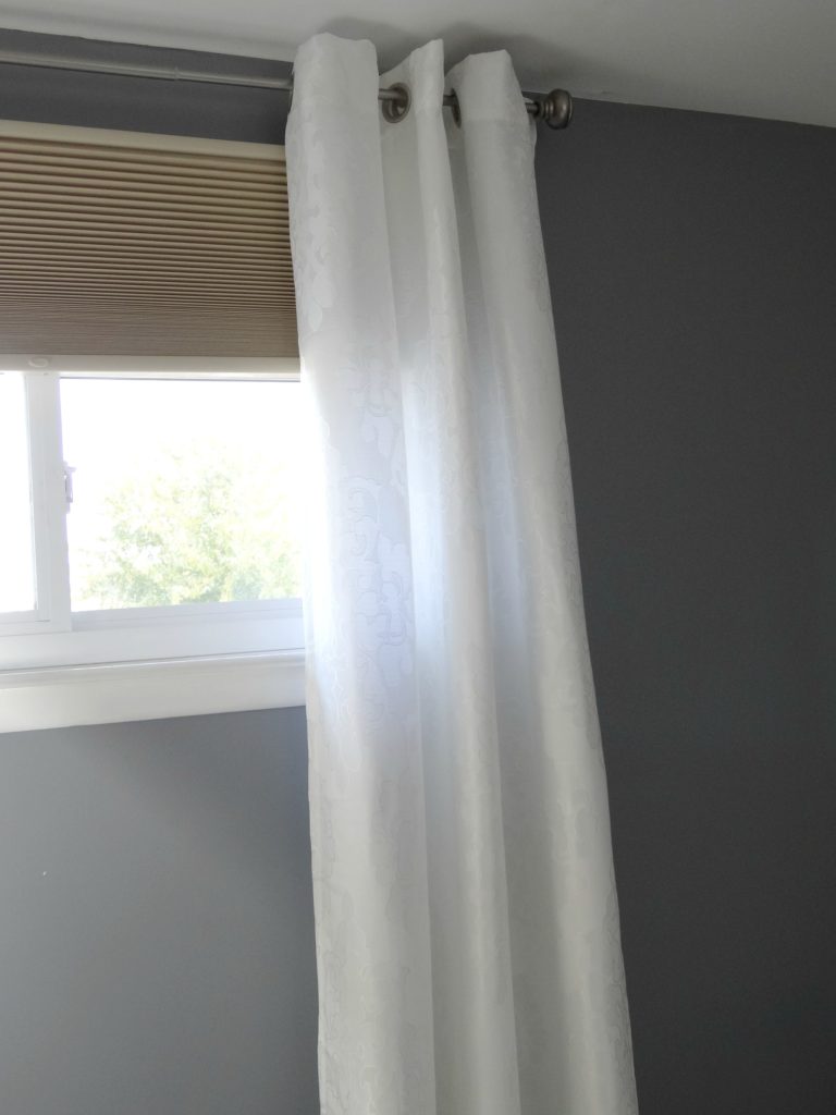 white-curtains