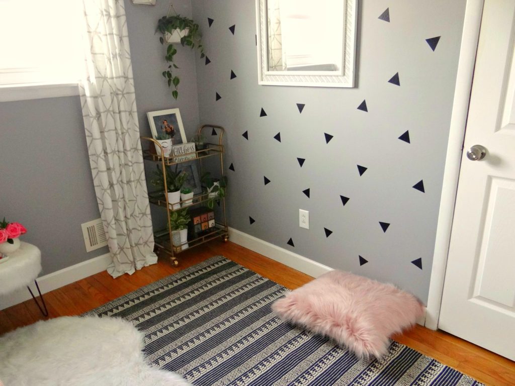 Room textiles on floor - Beauteeful Living