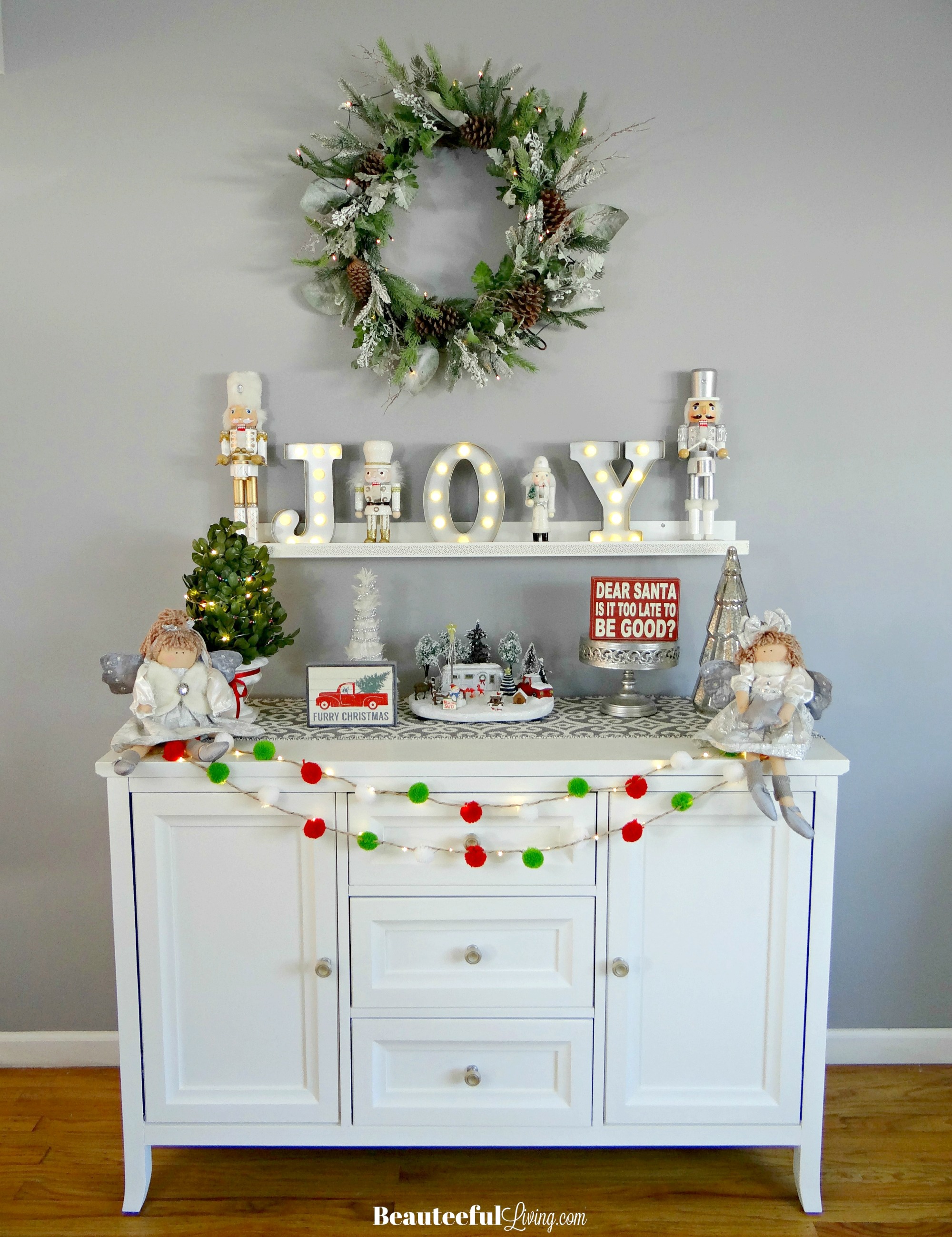 Glam Holiday Console Table Decor - Beauteeful Living