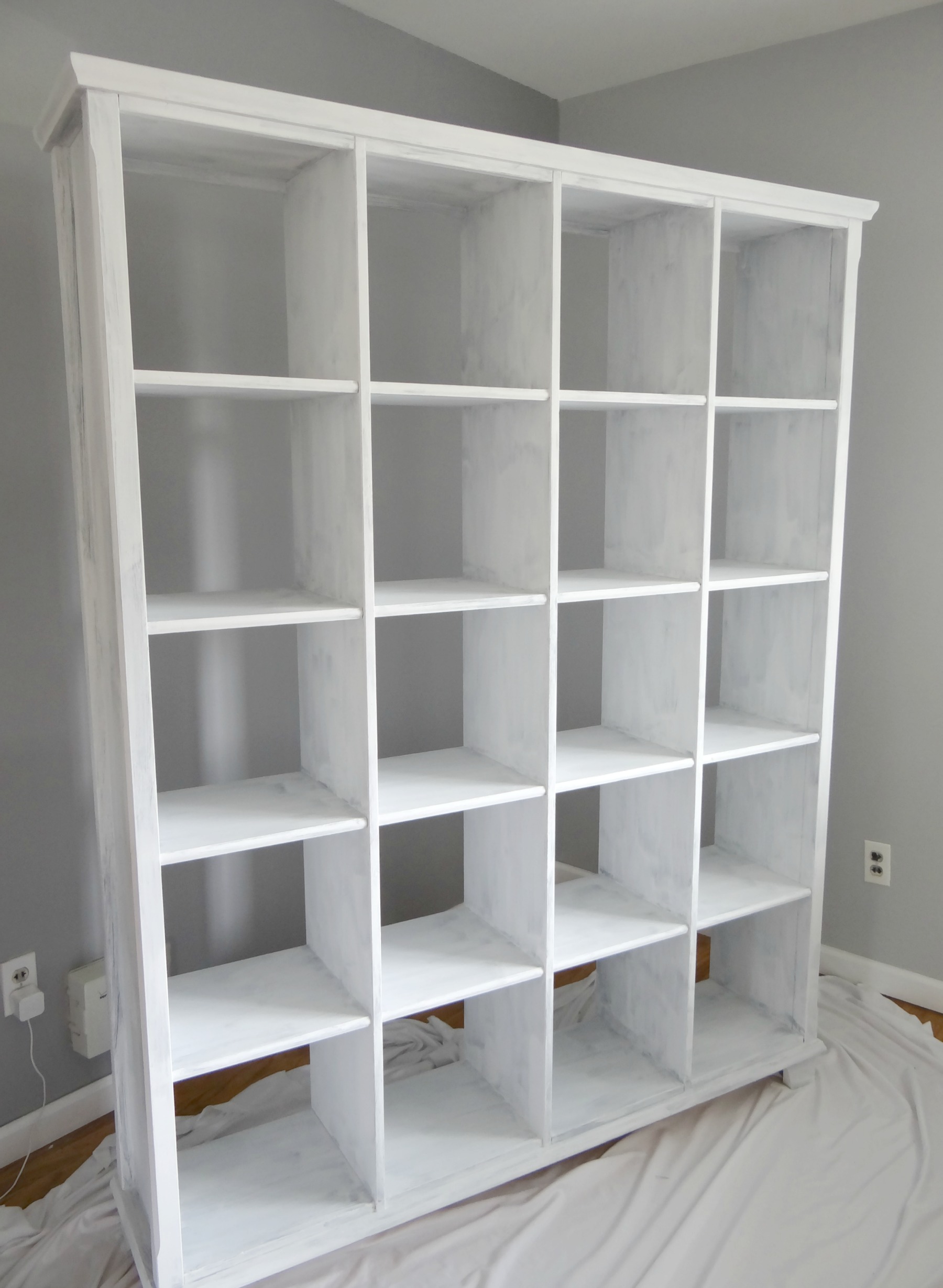 Repainting bookshelf white