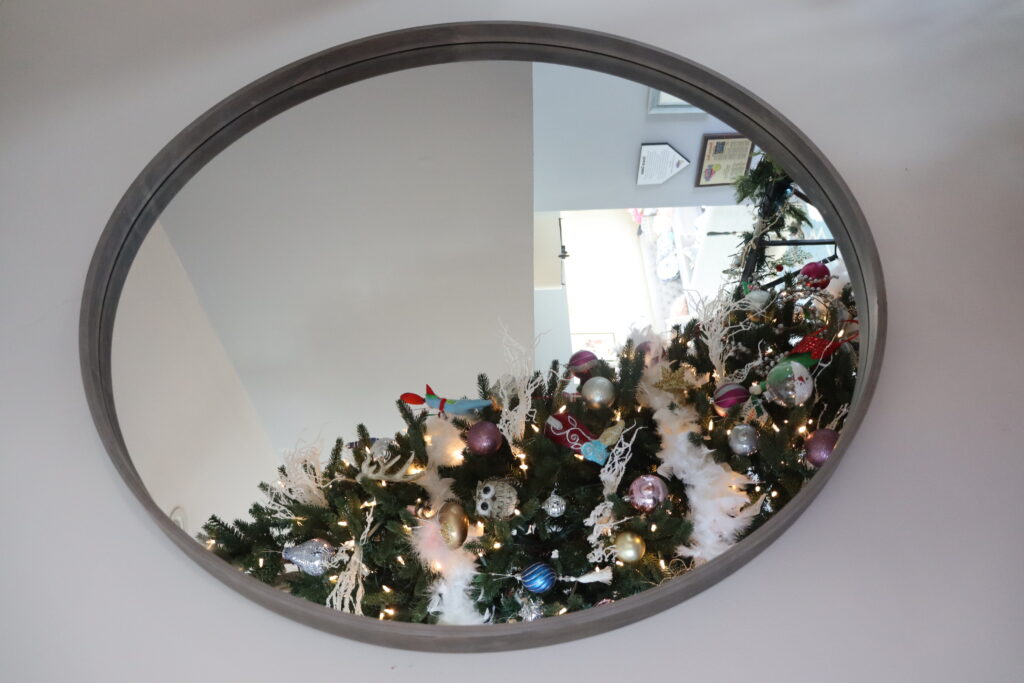Large Round Mirror - Beauteeful Living